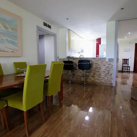 Tess Playamar La Torre Apartamento